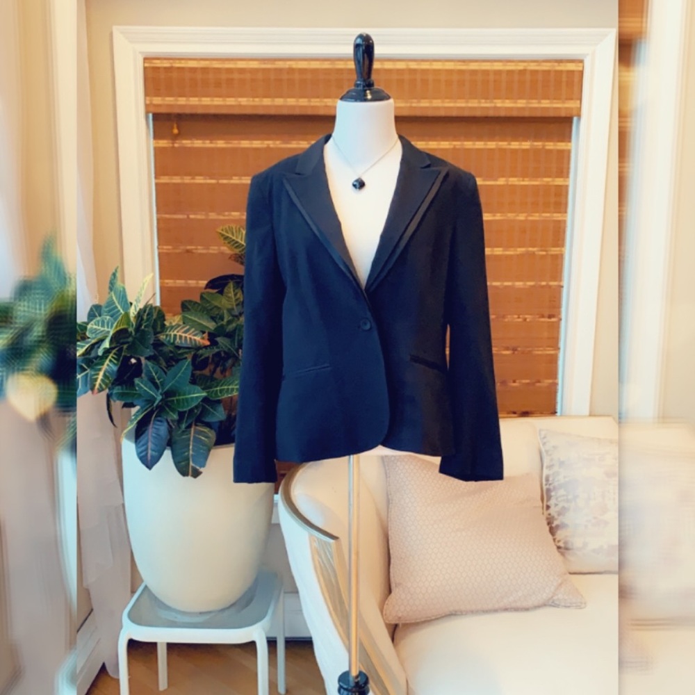 Club Monaco Tuxedo Blazer